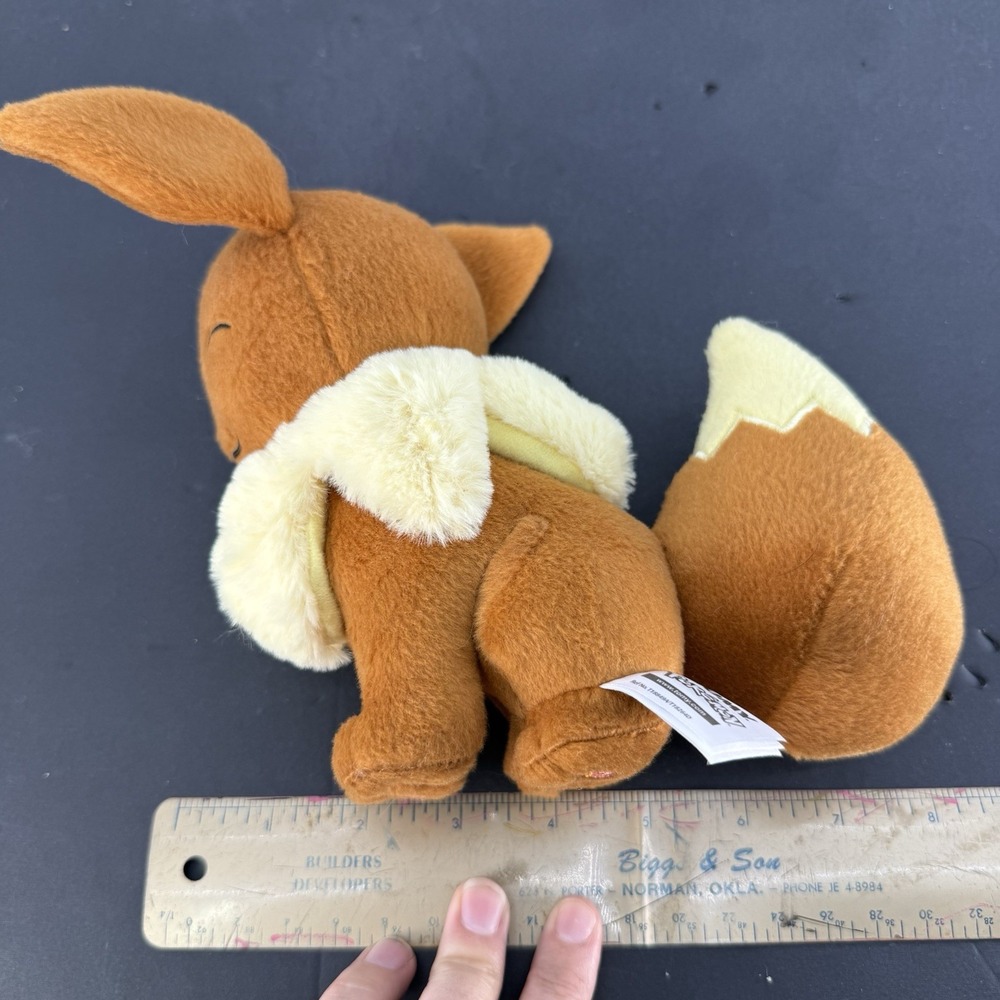 Pokemon Eevee Plush Stuffed Animal Toy Tomy 2016 Nintendo 7" Closed Eyes - Picture 11 of 11